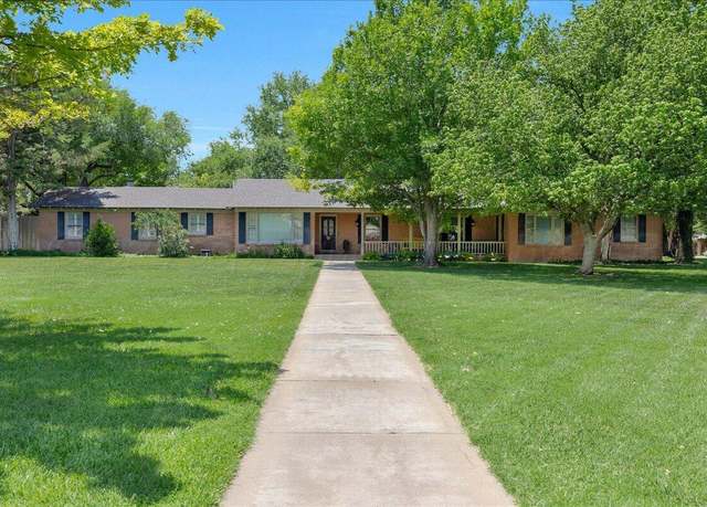 Property at 100 S Avondale St, Amarillo, TX 79106, 4 beds, 4.5 baths