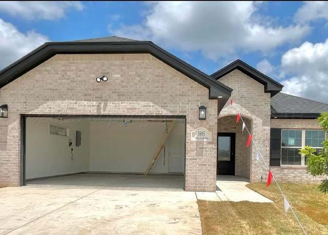 Property at 1605 Fox Terrier Ave, Amarillo, TX 79108, 3 beds, 2 baths