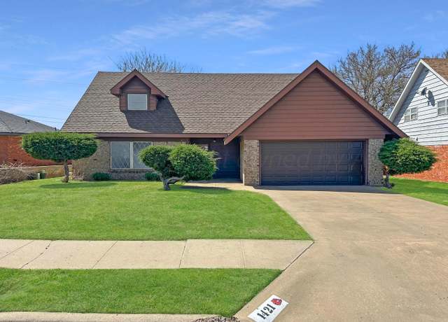 Property at 1421 Marigold St, Borger, TX 79007, 4 beds, 2.5 baths