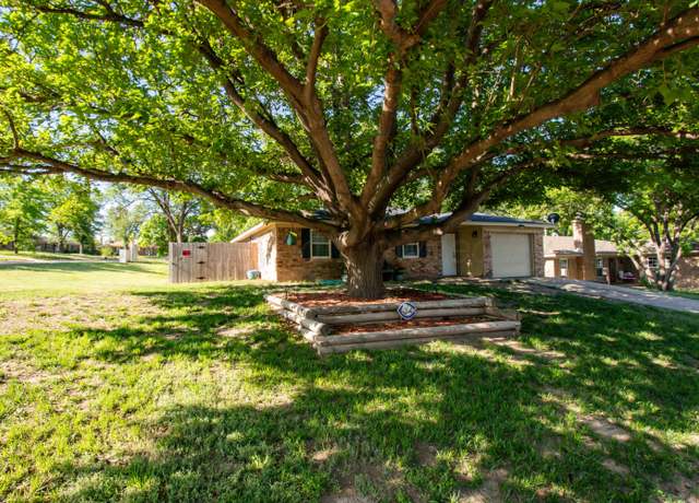 Property at 43 Southridge Dr, Canyon, TX 79015, 3 beds, 1 bath
