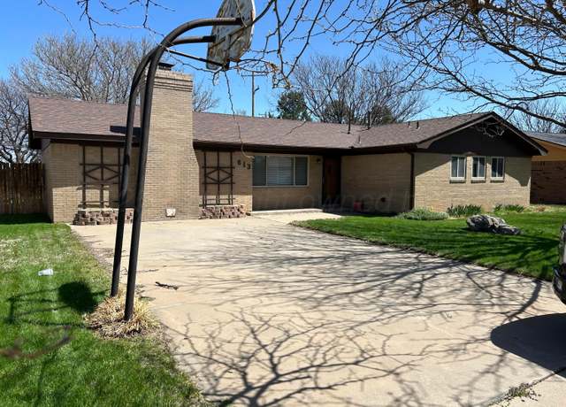 Property at 613 S Fulton St, Stratford, TX 79084, 3 beds, 2 baths