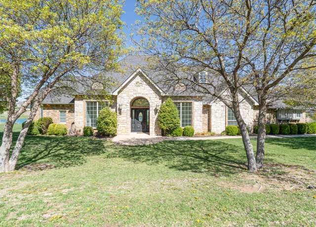 Property at 17301 Valley Lake Dr, Canyon, TX 79015, 3 beds, 3 baths