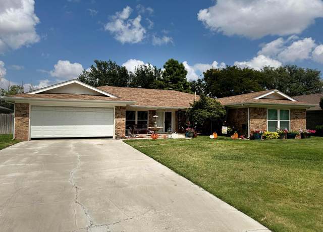 Property at 7204 SW 39th Ave, Amarillo, TX 79109, 3 beds, 2.5 baths