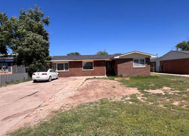 Property at 406 Ave I, Hereford, TX 79045, 4 beds, 2 baths