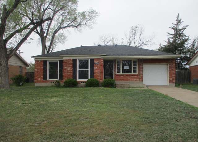 Property at 2208 Locust St, Amarillo, TX 79109, 4 beds, 2 baths