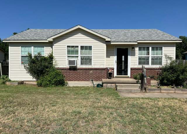 Property at 1960 S Highland St, Amarillo, TX 79103, 3 beds, 1 bath