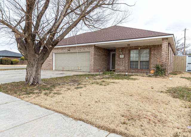 Property at 3301 S Birmingham St, Amarillo, TX 79103, 4 beds, 2.5 baths