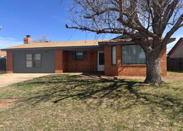 Property at 2803 S Bivins St, Amarillo, TX 79103, 3 beds, 2 baths
