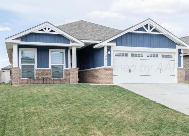 Property at 1740 Wesleyan St, Amarillo, TX 79118, 3 beds, 2 baths
