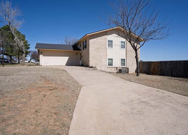 Property at 1600 N Holly Ln, Pampa, TX 79065, 3 beds, 2 baths