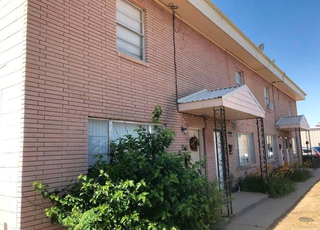 Property at 910 N Harvey St, Borger, TX 79007