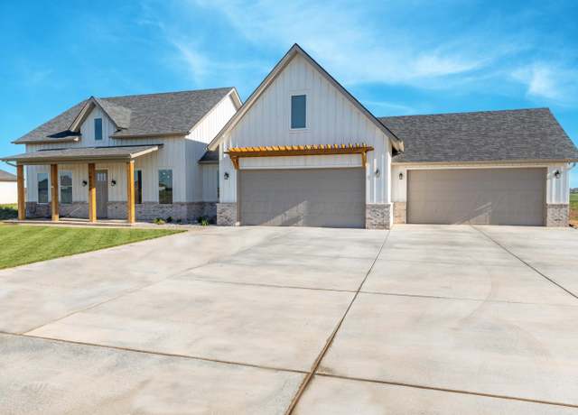 Property at 18250 Mid Country Blvd, Amarillo, TX 79119, 4 beds, 2.5 baths