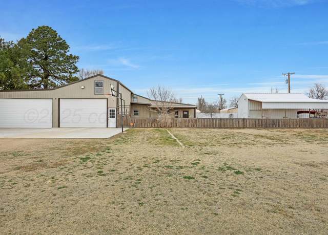 Property at 303 E 5th St, Panhandle, TX 79068, 5 beds, 3 baths