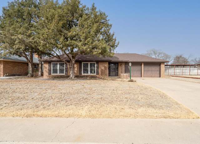 Property at 2517 10th Ave, Canyon, TX 79015, 3 beds, 2 baths