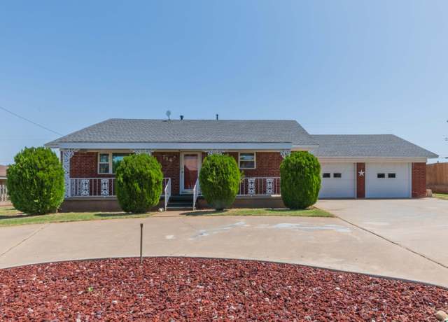 Property at 714 Montana St, Borger, TX 79007, 2 beds, 1.5 baths