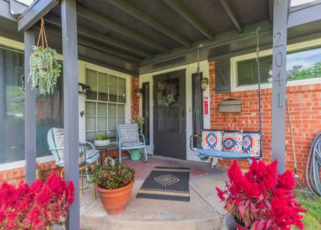 Property at 2041 S Travis St, Amarillo, TX 79109, 3 beds, 2 baths