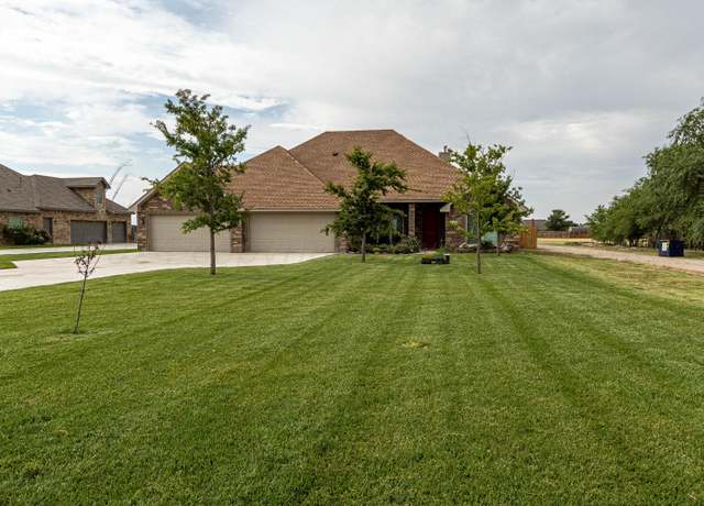 Property at 7501 W Rockwell Rd, Canyon, TX 79015, 4 beds, 3 baths