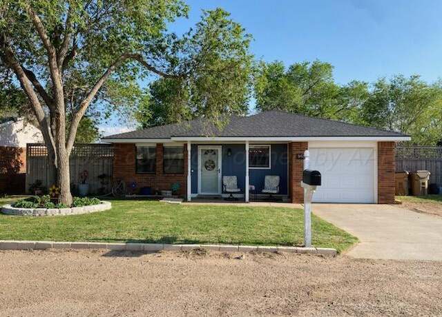 Property at 72 Hunsley Rd, Canyon, TX 79015, 3 beds, 2 baths