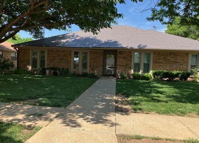 Property at 6810 Montague Dr, Amarillo, TX 79109, 4 beds, 3 baths