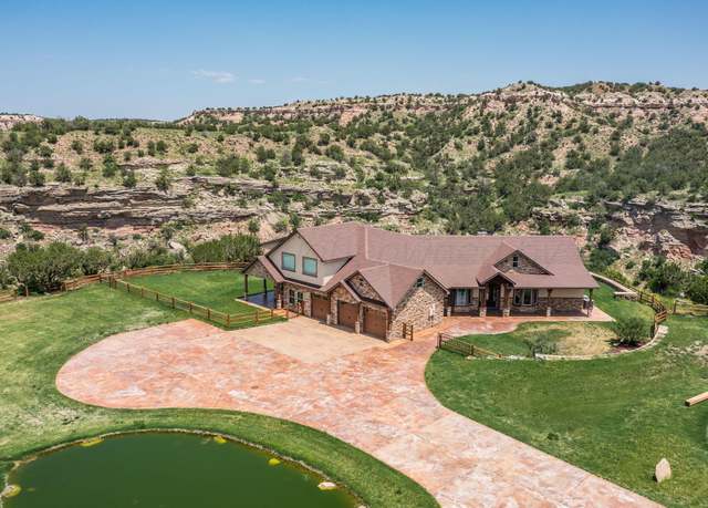Property at 8150 Little Fox Trl, Amarillo, TX 79118, 3 beds, 3.5 baths