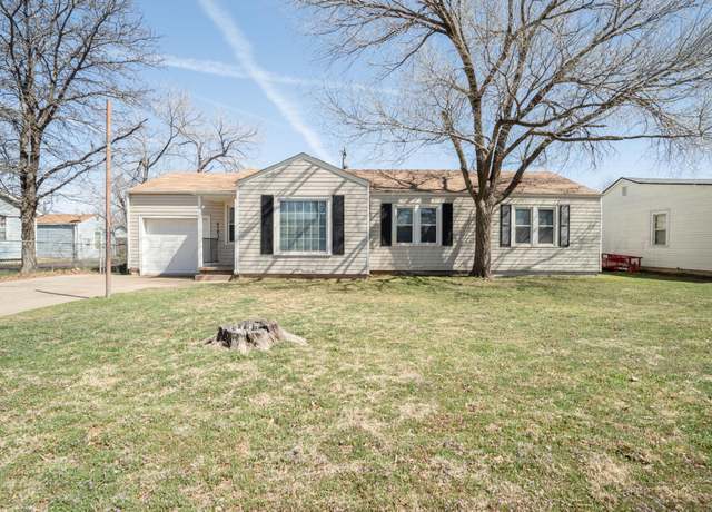 Property at 4103 S Lipscomb St, Amarillo, TX 79110, 4 beds, 1 bath