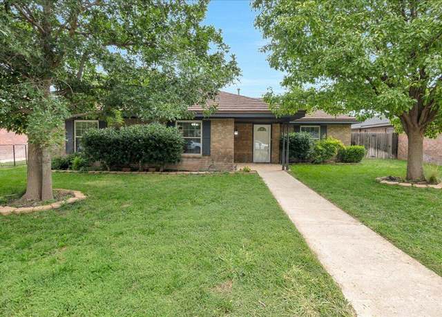 Property at 3507 Timber Dr, Amarillo, TX 79121, 3 beds, 2 baths