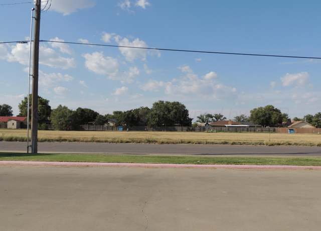 Property at E 15th St, Hereford, TX 79045