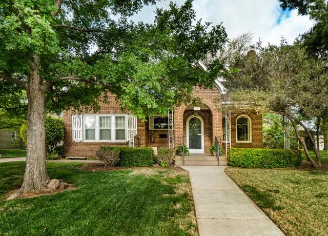 Property at 1104 Bellaire St, Amarillo, TX 79106, 3 beds, 2.5 baths