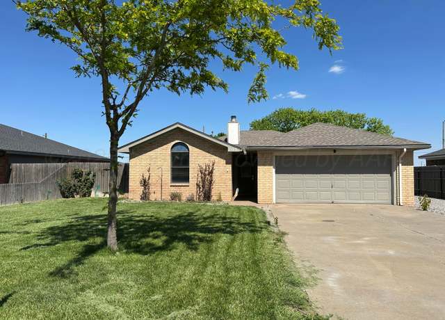Property at 702 Floyd Ave, Dumas, TX 79029, 4 beds, 2 baths