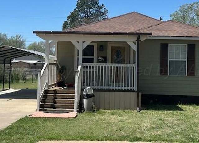 Property at 510 Zauk Ave, Dumas, TX 79029, 4 beds, 2 baths