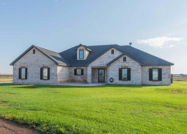 Property at 10200 Piper Ln, Amarillo, TX 79119, 5 beds, 2.5 baths
