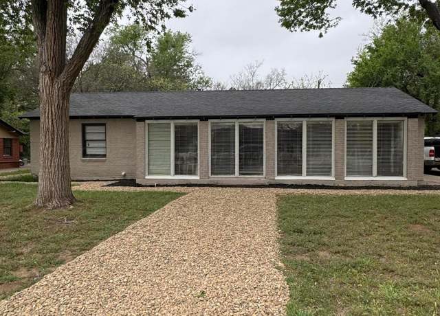 Property at 1510 S Austin St, Amarillo, TX 79102, 3 beds, 2.5 baths