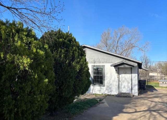 Property at 907 N Lake St, Amarillo, TX 79107, 2 beds, 2 baths