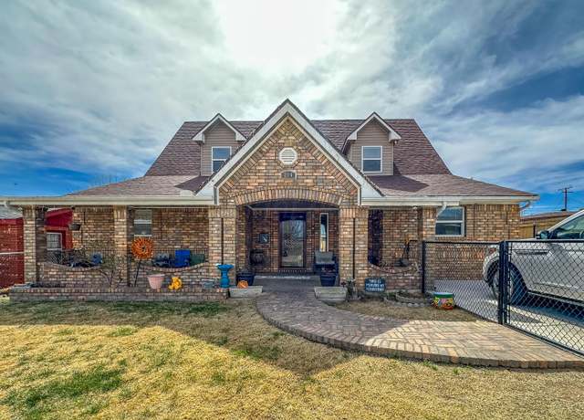 Property at 204 Garrett St, Borger, TX 79007, 4 beds, 3 baths