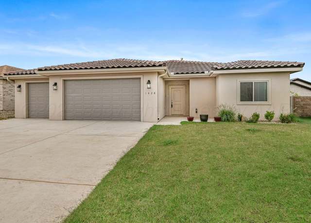 Property at 1428 Champagne Blvd, Amarillo, TX 79124, 3 beds, 2 baths