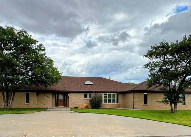 Property at 2010 SW 21st Ave, Perryton, TX 79070, 3 beds, 3 baths