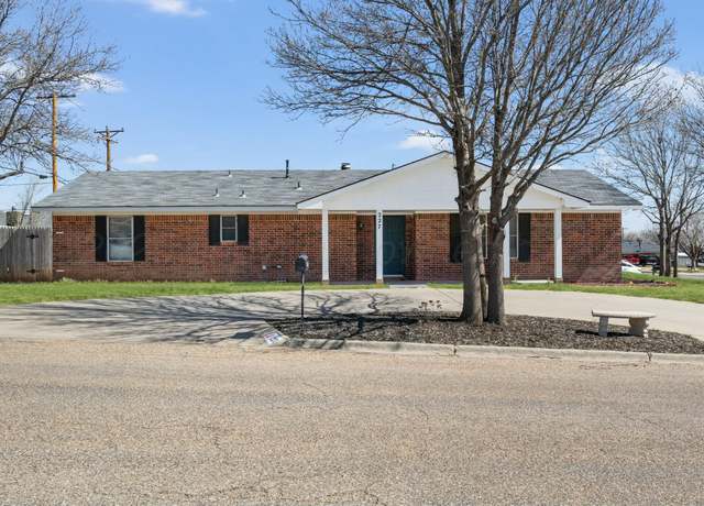 Property at 227 Inverness St, Borger, TX 79007, 3 beds, 2 baths
