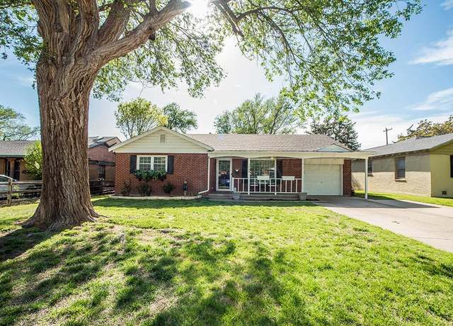 Property at 2004 S Fannin St, Amarillo, TX 79109, 3 beds, 2 baths