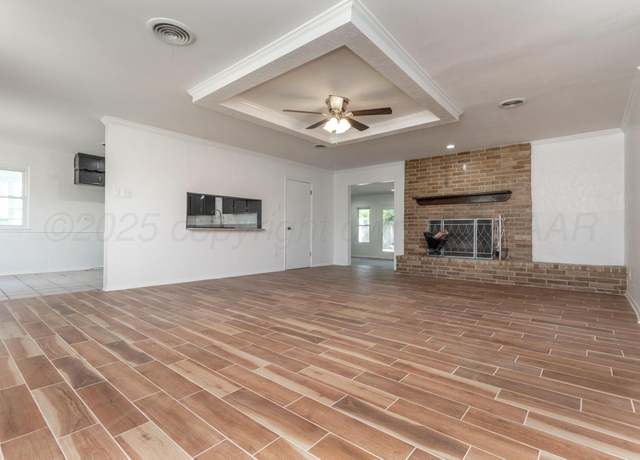 Property at 4808 SW 57th Ave, Amarillo, TX 79109, 3 beds, 2 baths