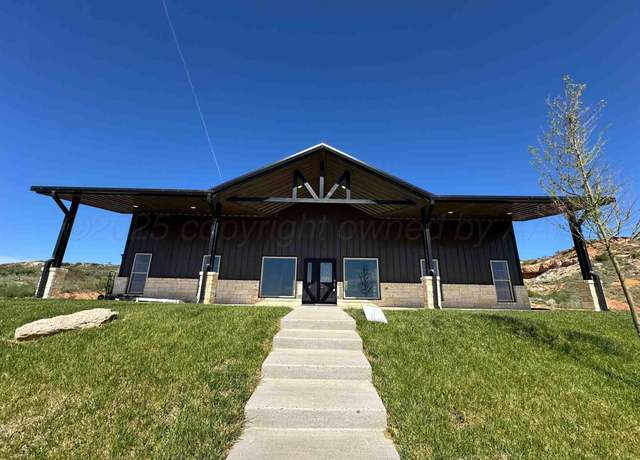 Property at 18501 Gold Rd, Amarillo, TX 79124, 4 beds, 3 baths