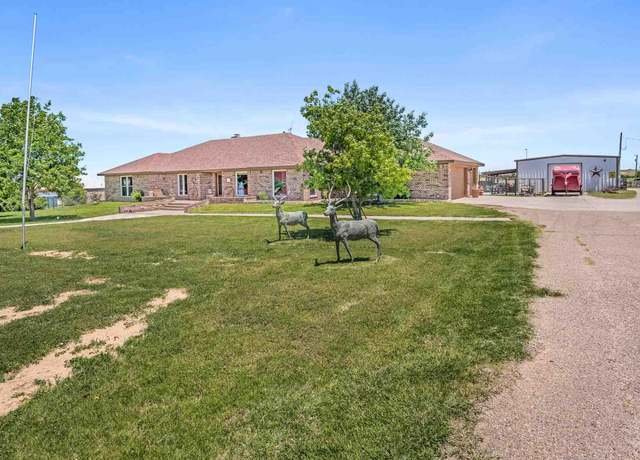 Property at 1513 S Girl Scout Rd, Amarillo, TX 79124, 4 beds, 3.5 baths