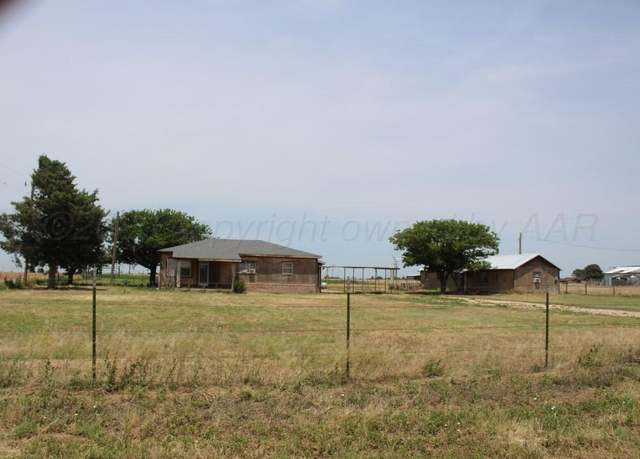 Property at 3955 Co Rd 1, Hereford, TX 79045, 3 beds, 2 baths