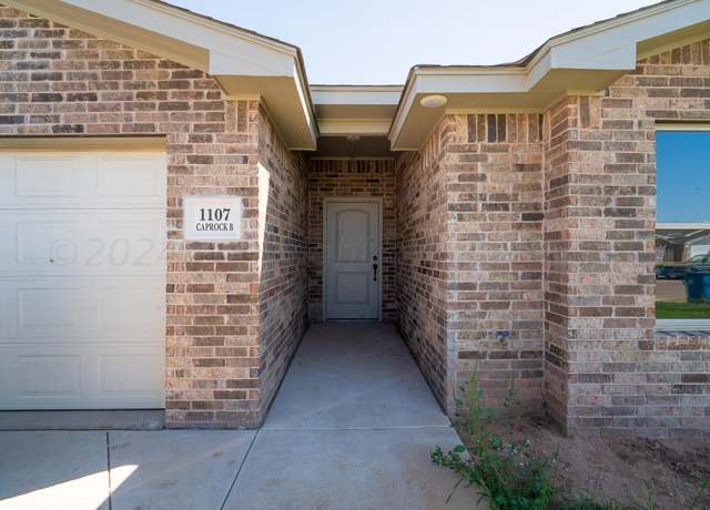 Property at 1107 Caprock A&b St, Hereford, TX 79045
