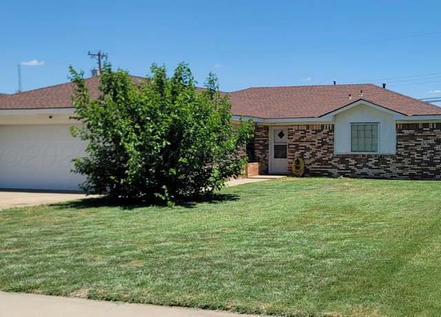Property at 1709 Sunset Ave, Dumas, TX 79029, 3 beds, 2 baths