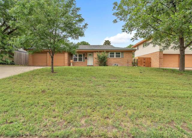 Property at 1421 Hillcrest Dr, Canyon, TX 79015, 3 beds, 2 baths