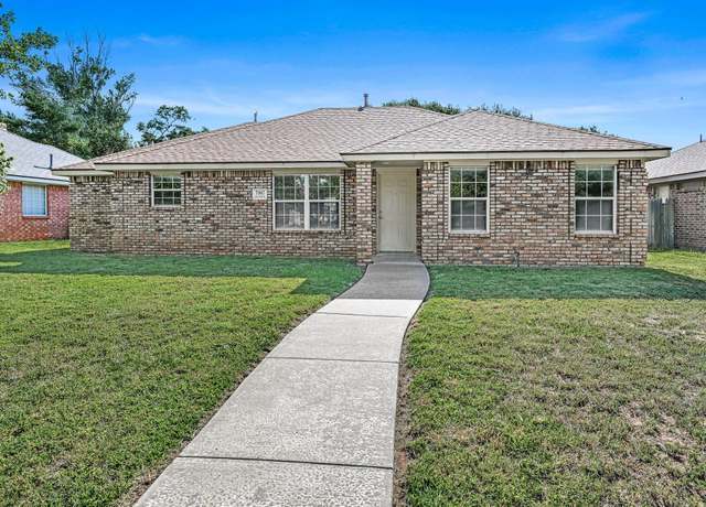Property at 7907 Advance Pl, Amarillo, TX 79119, 2 beds, 2 baths