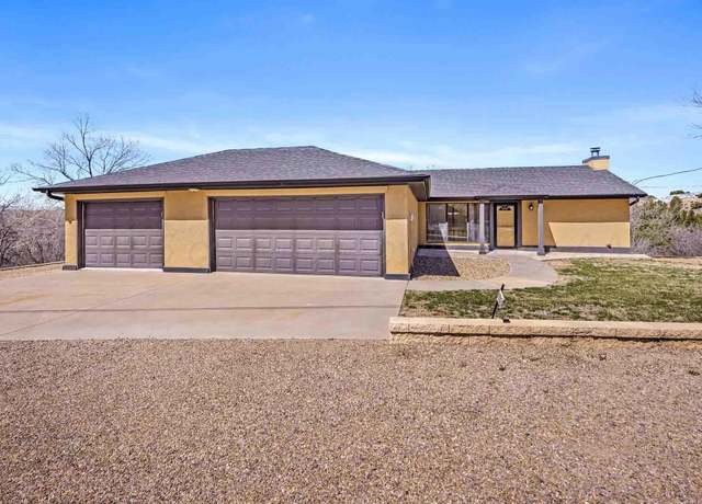 Property at 103 Circle View Dr, Amarillo, TX 79118, 4 beds, 2.5 baths