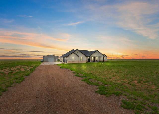 Property at 12500 W Hungate Rd, Canyon, TX 79015, 3 beds, 2.5 baths