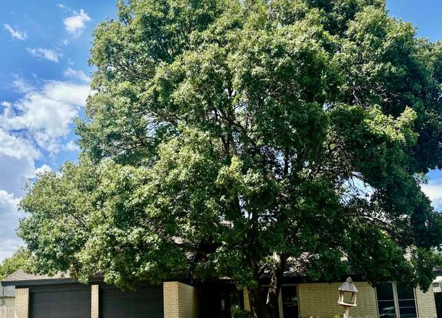 Property at 1703 Brookhaven Dr, Canyon, TX 79015, 5 beds, 3 baths