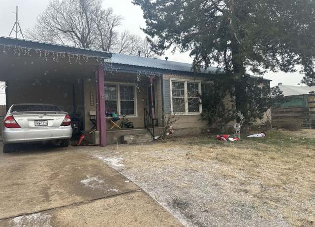 Property at 1402 Cooley Dr, Borger, TX 79007, 3 beds, 2 baths